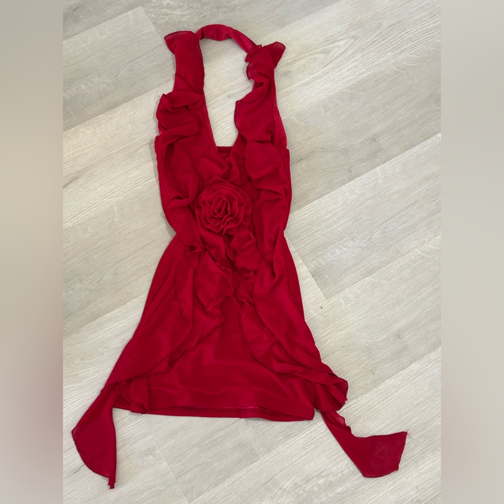 Elegant Red Halter Dress with Floral Detail